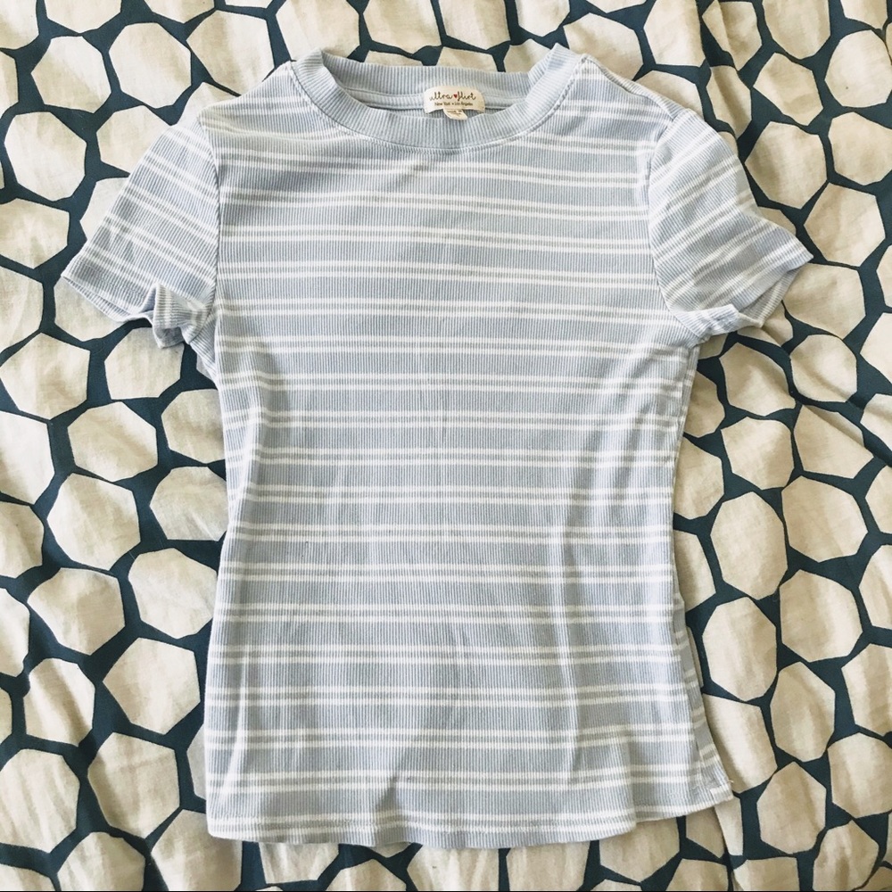 ultra flirt light blue striped tee 💙